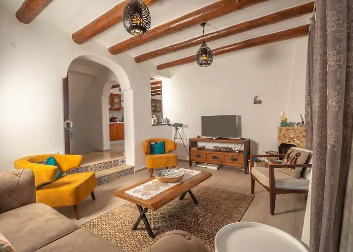 Santa-fe Private Pool 博德鲁姆